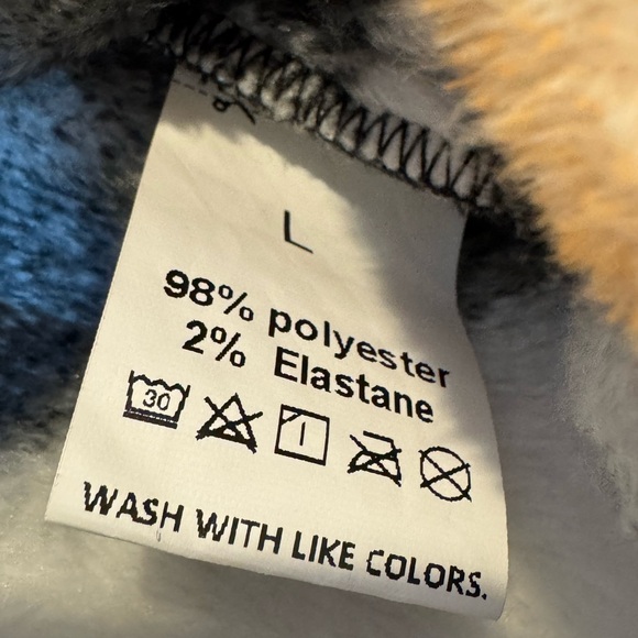 NWOT LOUIS LILIYA Plaid Print Fuzzy Jacket - Picture 11 of 15